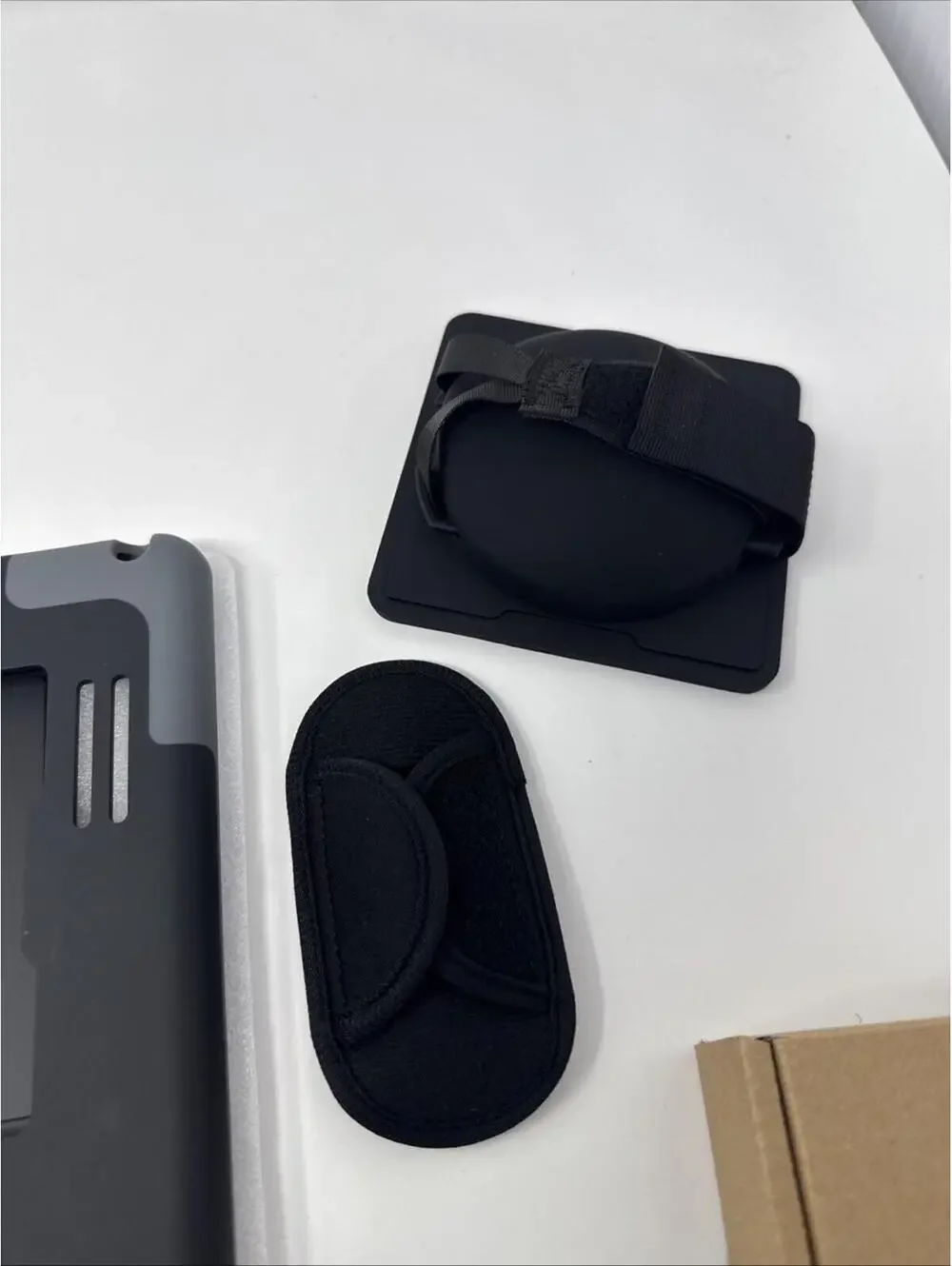 Infinea Tab M Cs-Taf-Pro iPad Case With Rotatable Hand Held Part